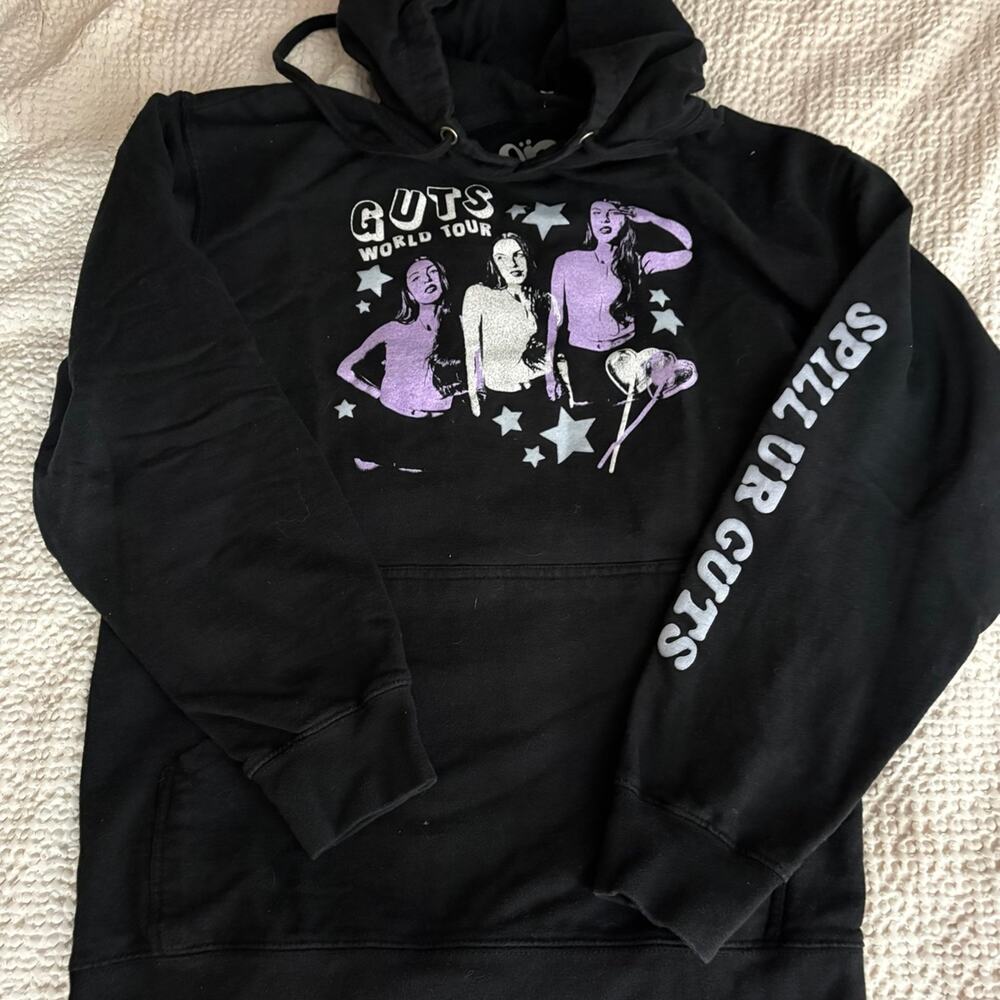 Olivia Rodrigo 2024 World Tour Hoodie Women's Medium M Black Spill Ur Guts